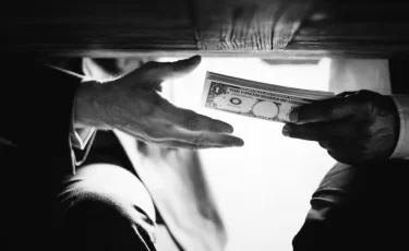 В Актюбинской области пенсионерка перевела мошенникам 3 млн тенге