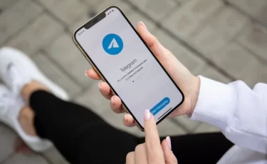 Адреса и ИИН казахстанцев раздает бот в Telegram