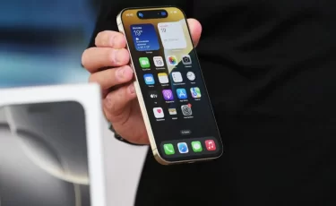 Казахстанка потеряла более миллиона тенге, заказав несуществующие iPhone