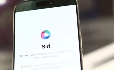 Казахстанцы получат деньги от Apple? Компания платит за слежку Siri