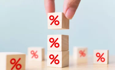 Базовая ставка 16,5%: что выгоднее – кредит или вклад?