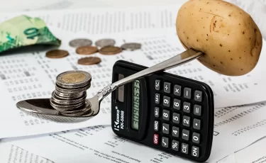 Спасёт от долгов и ссор: зачем нужен семейный бюджет