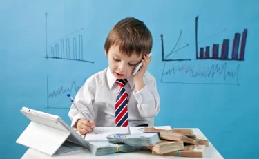 Как воспитать финансово грамотного ребенка?