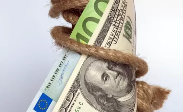 Курсы валют изменились в Казахстане 1 июля