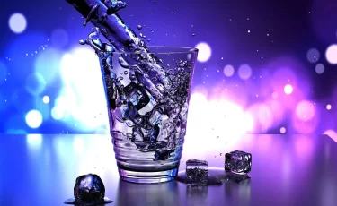 Вода почти по цене бензина: инфляция сменила прицел в Казахстане