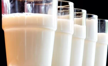 «Умное» молоко начали производить в Казахстане