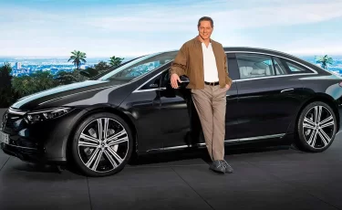 Электромобиль EQS не оправдал ожиданий клиентов Mercedes