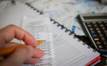 Как сменить работу и не оставить семью без денег