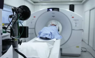 Для казахстанцев обновили список диагнозов, оплачиваемых госбюджетом