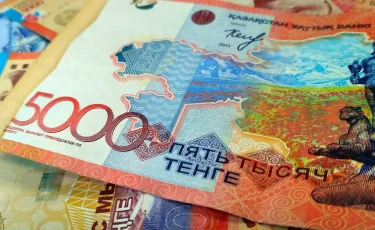 Почти 900 млн тенге задолжали работодатели казахстанцам