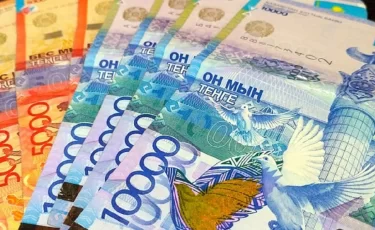 Выплата в 70 тыс. некоторым казахстанцам: в Минтруда отреагировали на рассылку