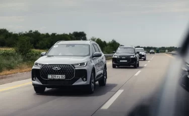 Как новый Tiggo 7 стал легендой юбилейных продаж Chery и покорил Чарынский каньон
