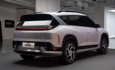Hyundai выводит на рынок первый электровнедорожник