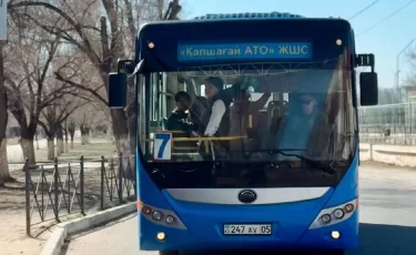 Проезд в автобусах подорожает на юге Казахстана