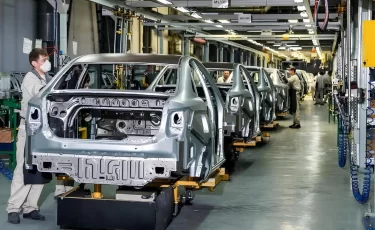 Завод в Кыргызстане начнет собирать Lada Granta и Vesta под новым брендом