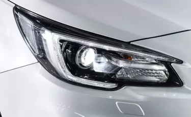 Казахстанцев предупредили о штрафах за незаконные LED-фары