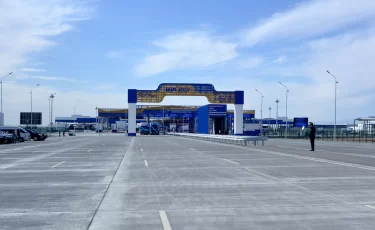 В Казахстане изменили правила пересечения границы автотранспортом