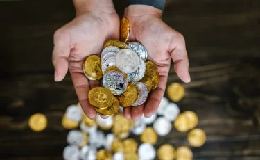 Любая криптооперация свыше 5 млн ₸ теперь под контролем государства