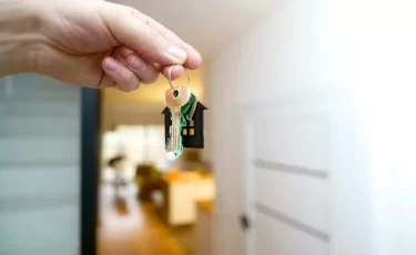 Глава Нацбанка РК объяснил, как ставка в 18% отразится на ценах жилья