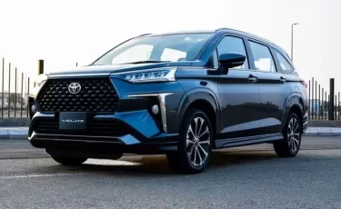Toyota Veloz продается дешевле Geely и Chery