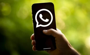 Новые правила вводит WhatsApp