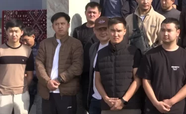 Борьба за ступеньки: алматинские предприниматели боятся потерять все