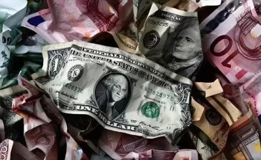 Курс тенге дернулся перед выходными, 24 октября