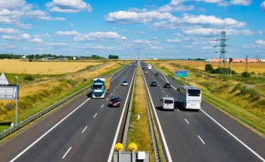 Некоторые автомобили больше не смогут передвигаться по Казахстану