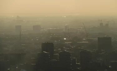 Шесть городов Казахстана ждут неблагоприятные метеоусловия