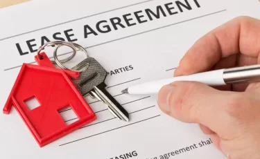 Жительница Щучинска лишилась денег от продажи квартиры из-за звонка «лжеполицейских»