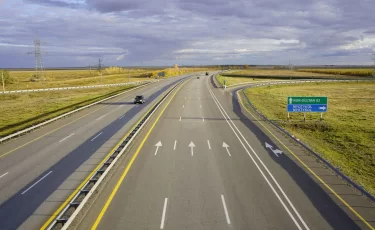 В Казахстане выявили 2 777 дефектов на дорогах