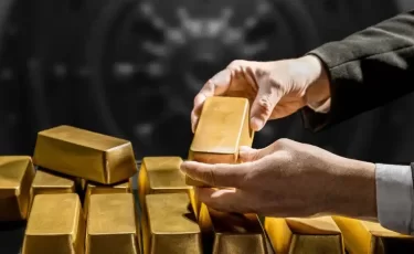 Полтонны золота купили казахстанцы за три месяца