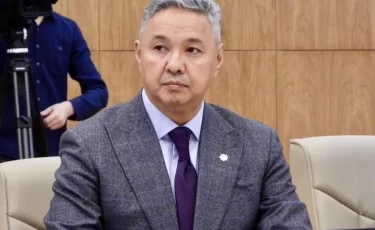 «Можно вообще все деньги убрать из экономики» — депутат о базовой ставке