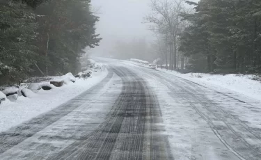 Выезд из Астаны перекрыли на одной из трасс