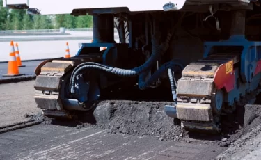 Революция на дорогах - казахстанские ученые создают «омолаживающий» асфальт