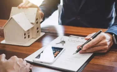 Отец троих детей из Казахстана купил дом без первоначального взноса