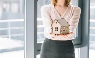 Отбасы банк против БВУ: где в 2025 году реально взять ипотеку под адекватный процент