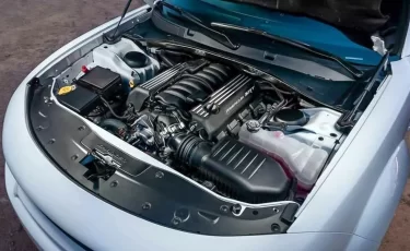 Электромобили или гибриды: что дешевле в обслуживании