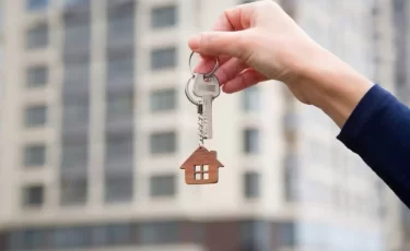 Риелтор без сделки, но с оплатой: казахстанку обязали выплатить 300 тыс. тенге