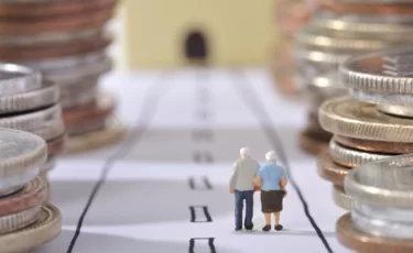 Инфляция выше пенсий: почему индексация в 2026-м составит лишь 10%