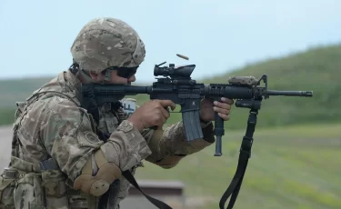 240 тысяч за военный билет: Минобороны объяснило, как работает схема