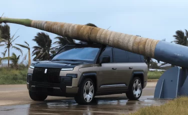 Пальма рухнула на крышу, автобус давил раму – BYD проверил свой роскошный U8L (ВИДЕО)