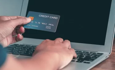 Почему сотрудник банка никогда не спросит ваш CVV и SMS-код