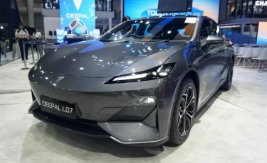 Кроссовер Changan впечатлил салоном, но обнажил свой главный минус