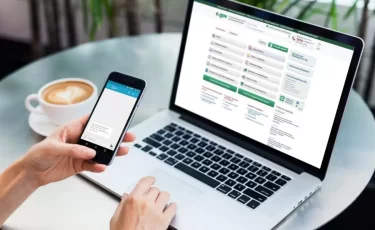 Казахстанцы массово меняют имена: что происходит и почему это стало трендом