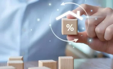 Цены на "вторичку" резко взлетели в Астане, а как в Алматы?