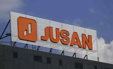 Казахстанский экс-чиновник обвинил британского лорда в «коррупционной» сделке с Jusan Bank