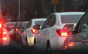 Пробки, которые побили все рекорды: назван самый перегруженный город