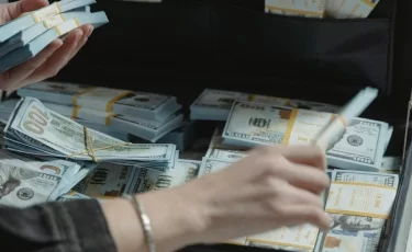 Нацбанк РК меняет правила обмена валюты с 22 декабря