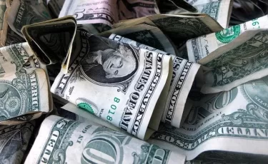 Курс валют в Казахстане на 12 декабря: сколько стоят доллар, евро и рубль